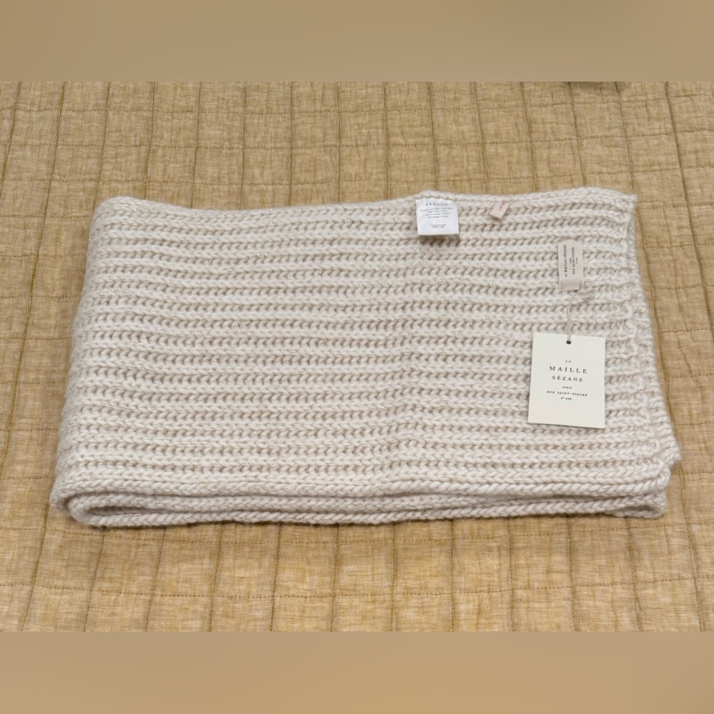 NWT Sezane hyppolite scarf in ecru - Picture 2 of 5